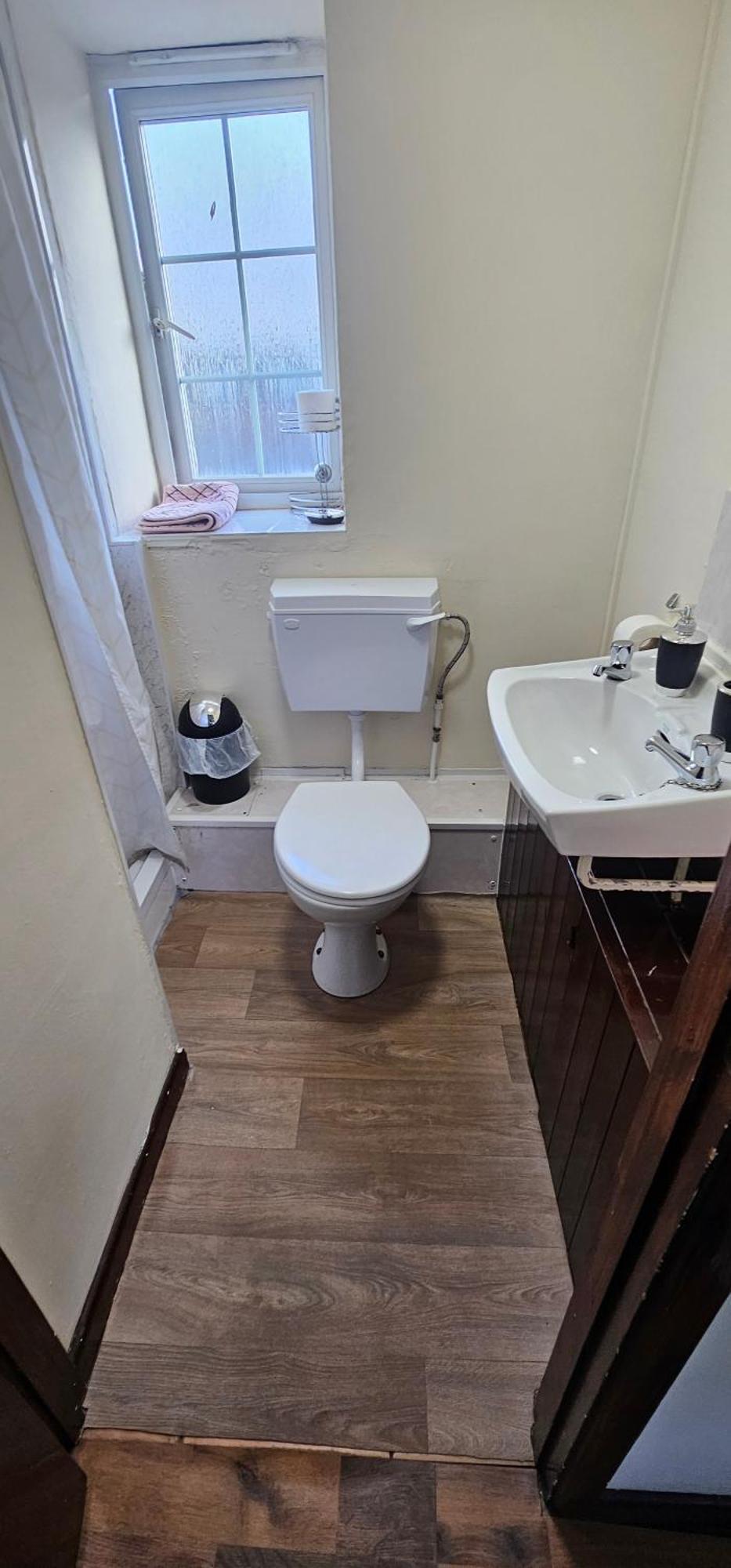 No 4 Trelawney Apartment - Onsite Bar - Restaurant - Horse Riding Menheniot Dış mekan fotoğraf