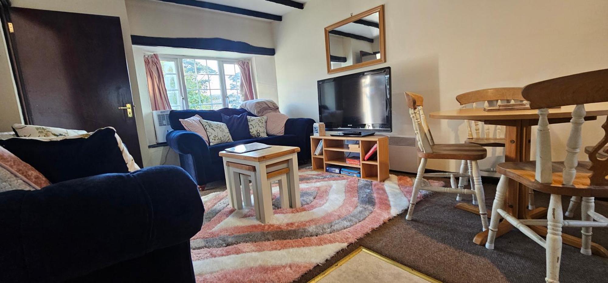No 4 Trelawney Apartment - Onsite Bar - Restaurant - Horse Riding Menheniot Dış mekan fotoğraf